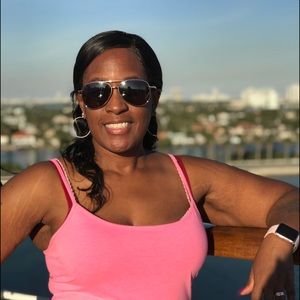 Meet your Posher, Keisha